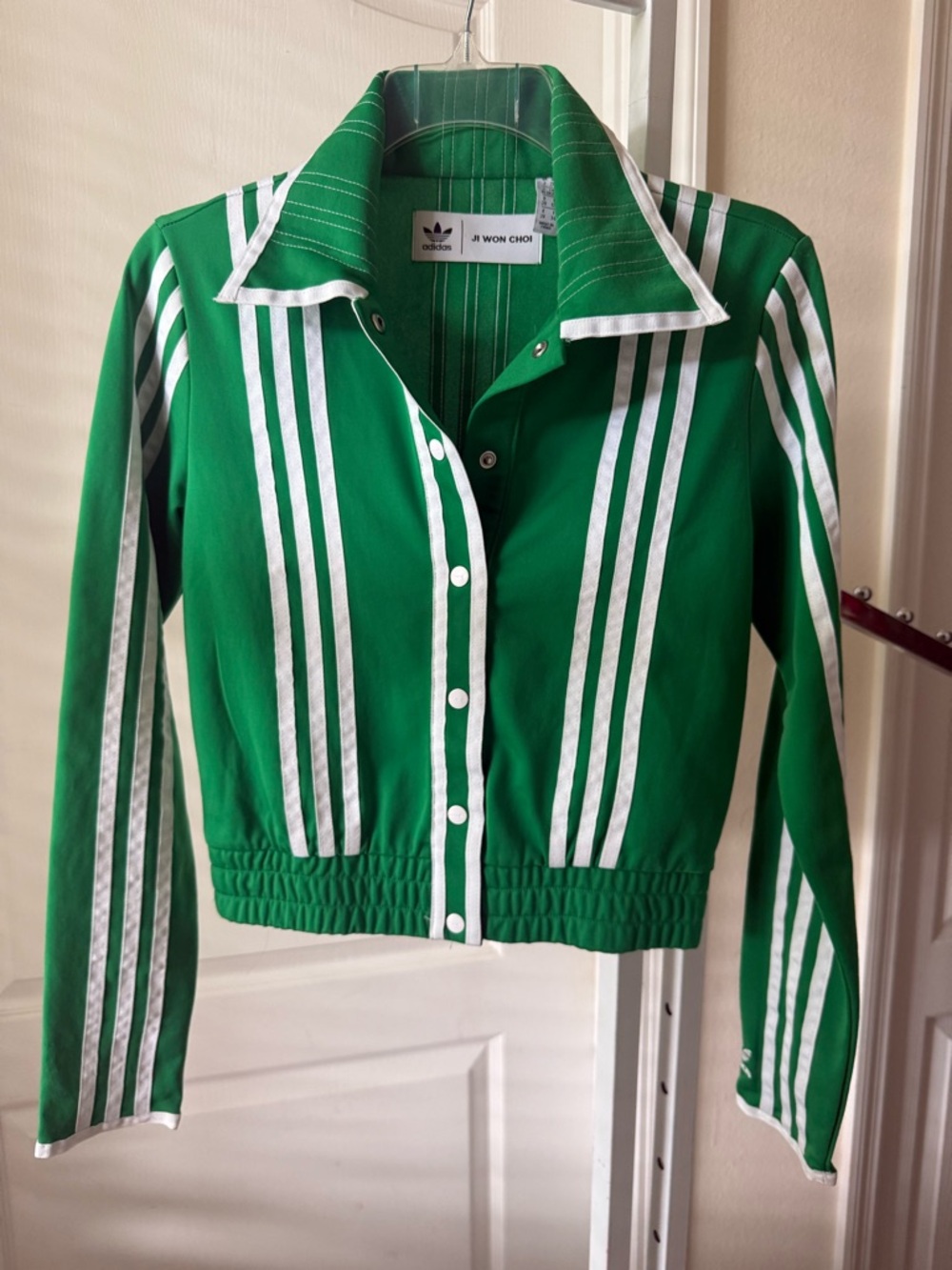 Adidas JI WIN CHOI Green Track Jacket with White Pinstripes 2 XS - Picture 3 of 16